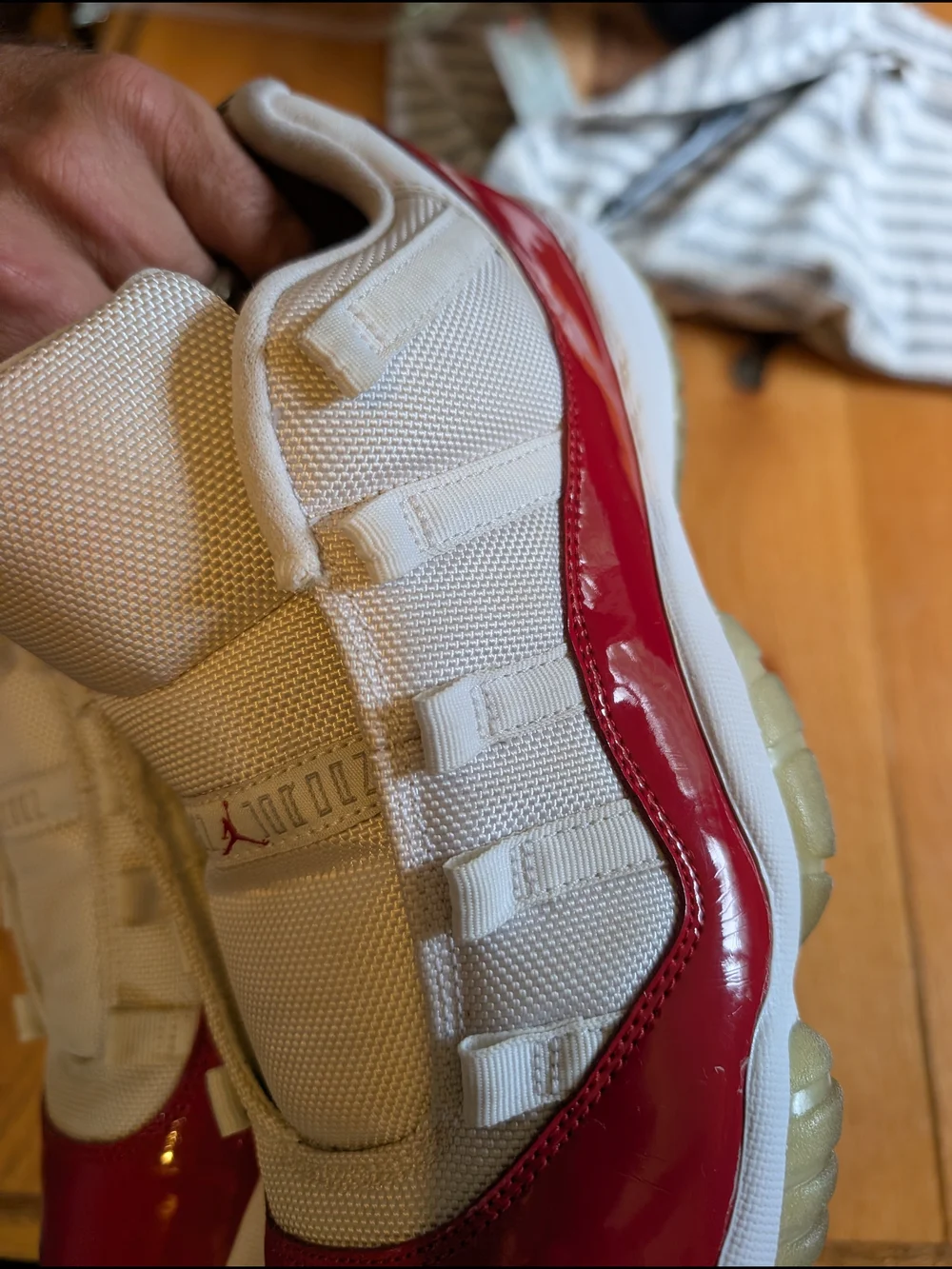 Jordan Men's White and Red Low-Top Sneakers
